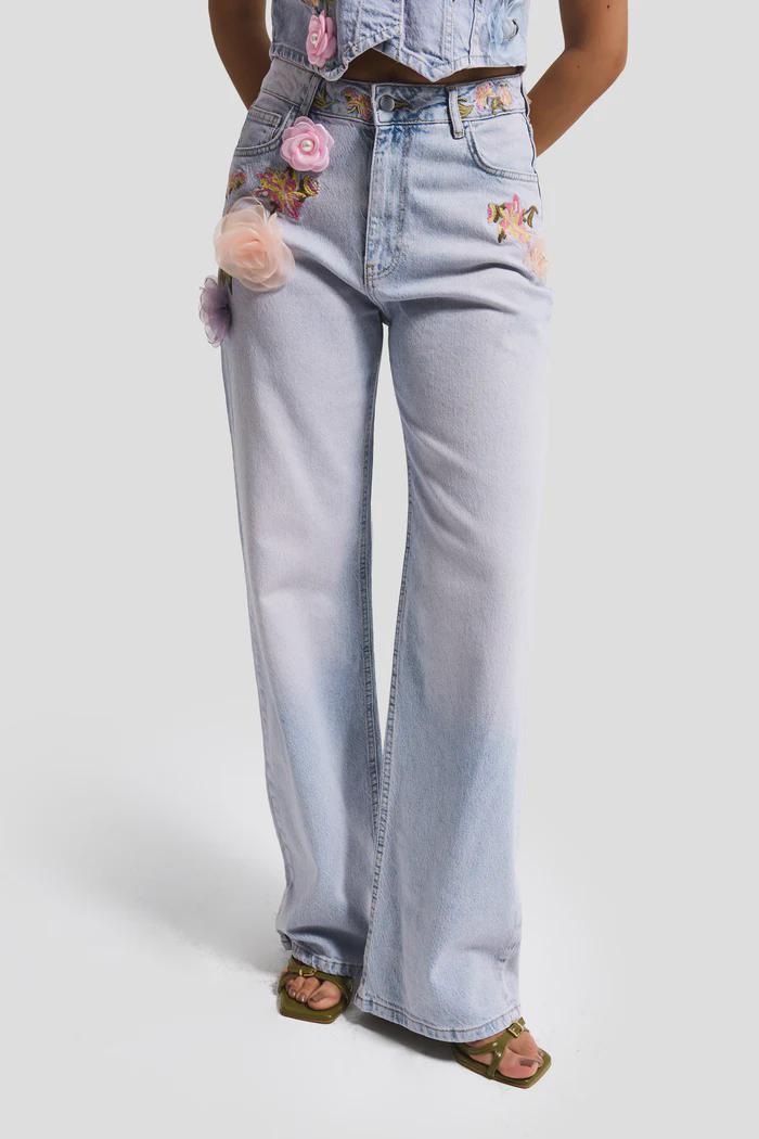 Women’s Light Wash 3D Floral Jeans
