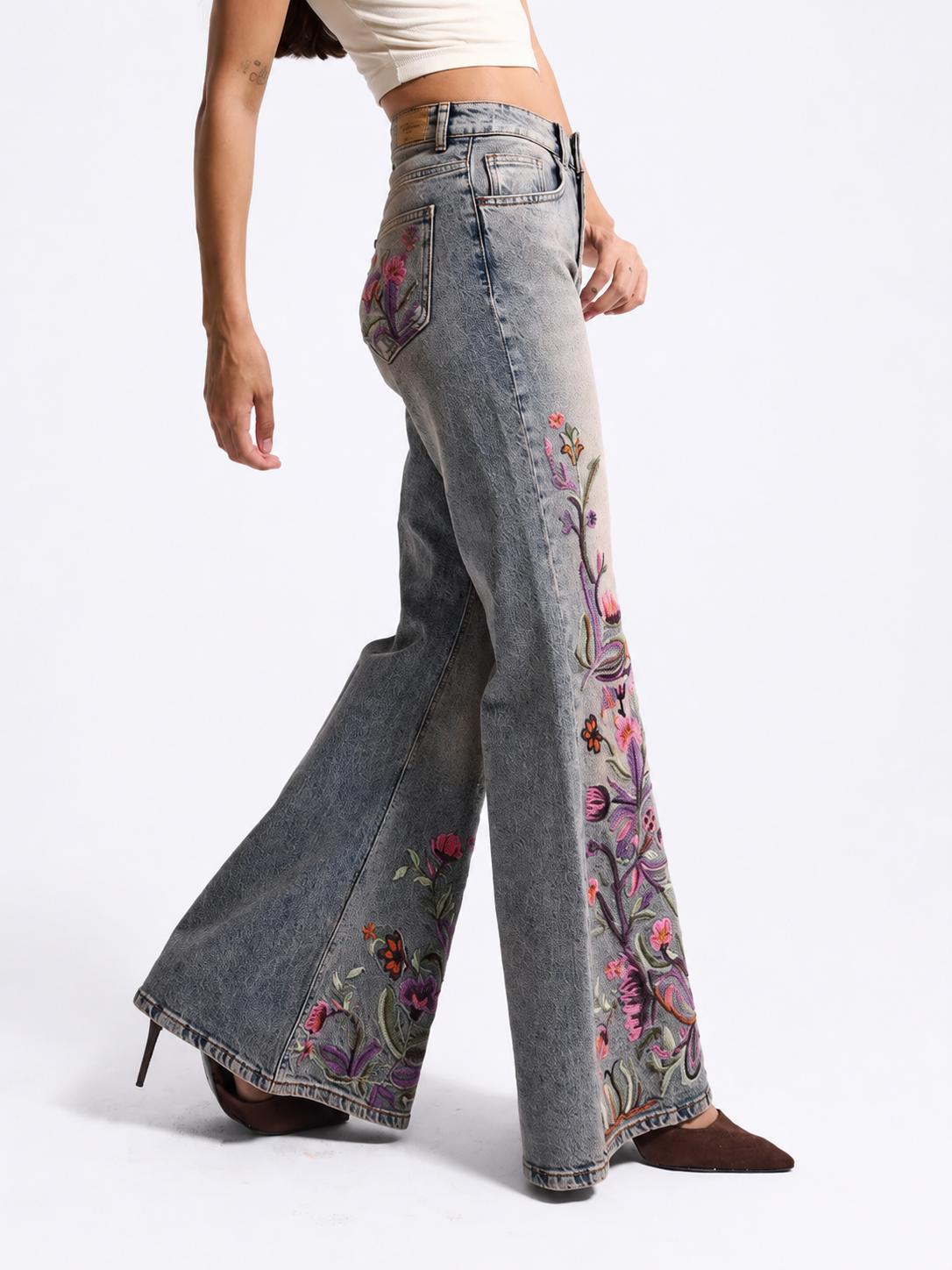 Women’s Grey Floral Embroidered Jeans